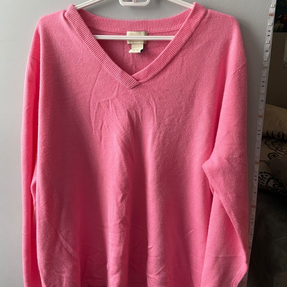 Size 2XL Pink V-Neck Falls Creek Sweater